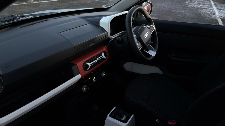 Dacia Spring 27kWh Expression 65 48kW 5dr Auto Electric Hatchback